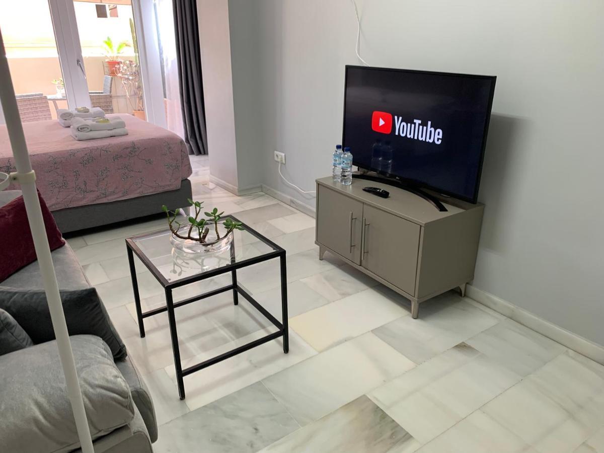 Kentia Rooms Malaga Ngoại thất bức ảnh