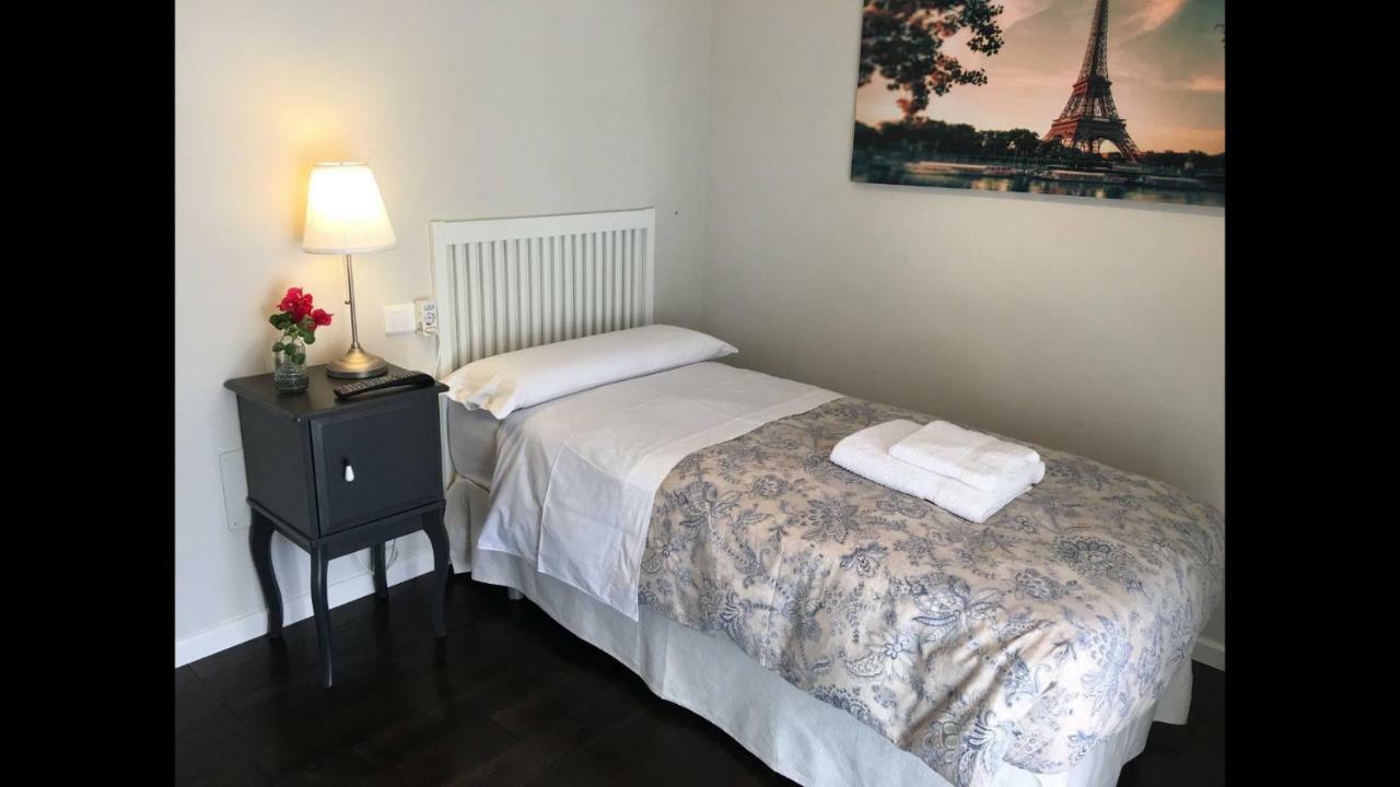 Kentia Rooms Malaga Ngoại thất bức ảnh